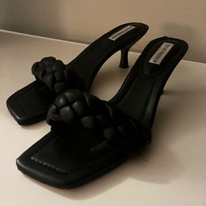 Steve Madden Black Knotted Heels